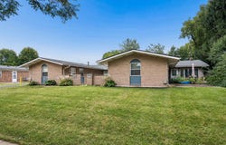 2400-2406 Red Coach Drive, Springfield, OH 45503