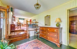 6848 Rollingwood Drive, Clemmons, NC 27012