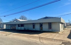 222,232 & 254 E Hickory Street, Paris, TX 75460