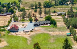 2575 E Evans Creek Road, Rogue River, OR 97537