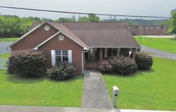1662 Market Street, Dayton, TN 37321