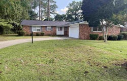 1100 Pine Needle Drive, Perry, GA 31069