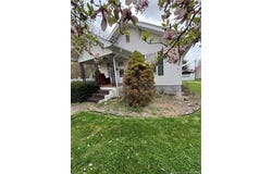 205 E Arthur Street, Salem, IN 47167
