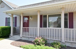 5805 Leawood Ln, Racine, WI 53402