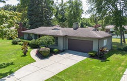 28715 Somerset Place, Lathrup Village, MI 48076