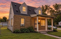 26095 Powers Avenue, Dearborn Heights, MI 48125