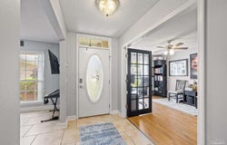 1307 Mazurek Blvd, Pensacola, FL 32514