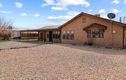 902 Calle Loma, Espanola, NM 87532