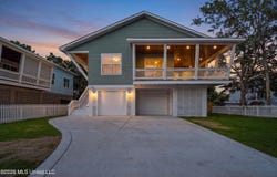 258 Clark Avenue, Pass Christian, MS 39571