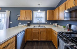 6952 Deer Cove Drive SE, Caledonia, MI 49316