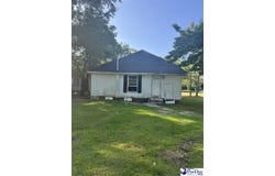 306 Marlboro Ave, Hartsville, SC 29550