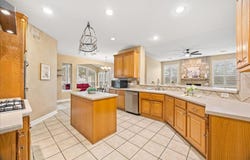 25706 Peregrine Rdg, San Antonio, TX 78260