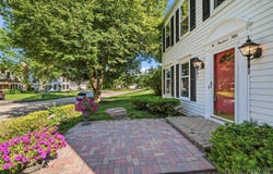 250 Chasse Circle, St. Charles, IL 60174