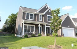 53 CREEKSIDE DRIVE, LEBANON, PA 17042