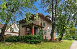 801 SW Lindenwood Avenue, Topeka, KS 66606