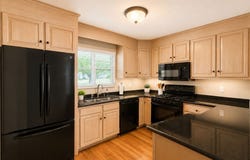 38 Dibble Hollow Lane, Windsor Locks, CT 06096