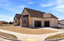 3230 W DOUGLAS Dr N, Pleasant View, UT 84414