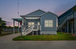 141 Barnacle, Rockport, TX 78382