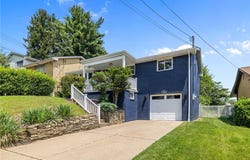 206 Parklane Dr, N Braddock, PA 15104
