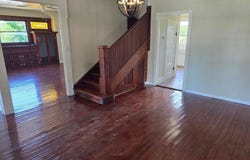 144 W Wallace ST, Gonzales, TX 78629