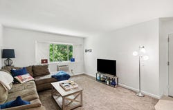 756 W Kilgore Road, Kalamazoo, MI 49008