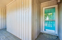 96 Lookout Ridge, Columbus, IN 47201