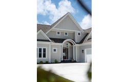N59w27425 Autumn Ct, Lisbon, WI 53089
