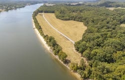 3-34 LEE BROOK Ln, Bath Springs, TN 38311