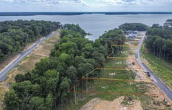 771 Eagle Point Drive, Grand Rivers, KY 42045