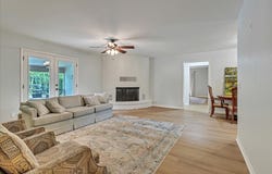 187 E 116th Street, Jenks, OK 74037