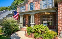 5017 Sara Creek Way, Sugar Hill, GA 30518