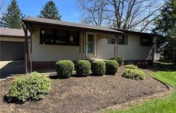 11025 Henning Drive, Chardon, OH 44024