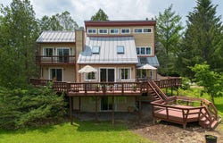 3 Stratford Ln, Monterey, MA 01245