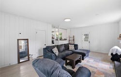 7302 Elm Avenue, Raytown, MO 64133
