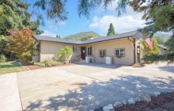 705 NE Beacon Drive, Grants Pass, OR 97526