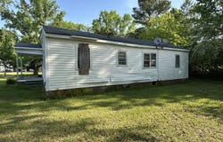 425 W Bay Street, Warsaw, NC 28398