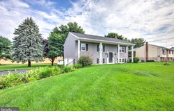 635 W ORANGE STREET, LITITZ, PA 17543