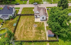 325 S State Street, Sullivan, IN 47882