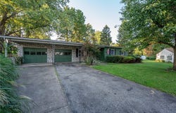 1101 W Fir Dr, Unity Twp, PA 15650