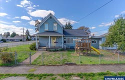 991 SE Lyle St, Dallas, OR 97338