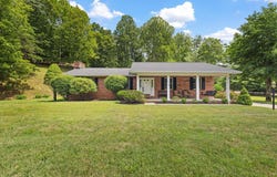 33362 State Route 833, Pomeroy, OH 45769