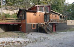 8 CLIFTON HEIGHTS, CANNELTON, IN 47520