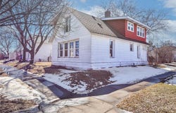 529 10th Avenue N, Saint Cloud, MN 56303