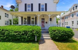 105 Pine St, West Springfield, MA 01089