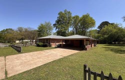 1004 Cedar, Searcy, AR 72143