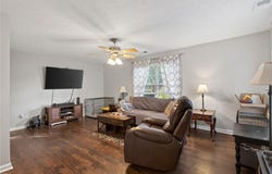11 Knox Place, Hampton, VA 23669