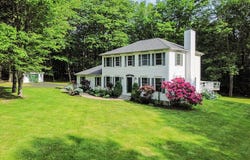 4 Acorn Lane, Lewiston, ME 04240