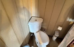 1616 Middle Road, George West, TX 78022