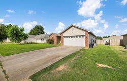 1508 Moon Road, Ward, AR 72176