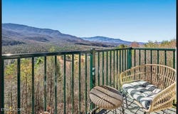 3710 Weber Rd, Gatlinburg, TN 37738